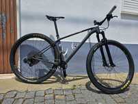 Bicicleta Merida Big Nine 6000 com extras (carbono)