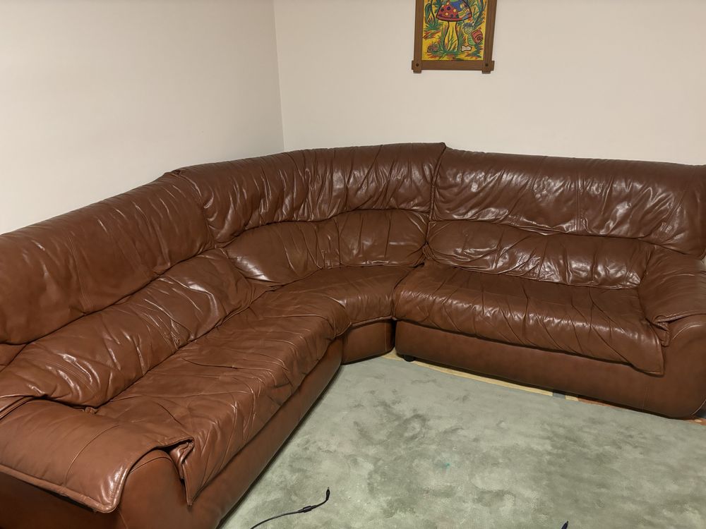 Sofa de pele de canto em otimo estado