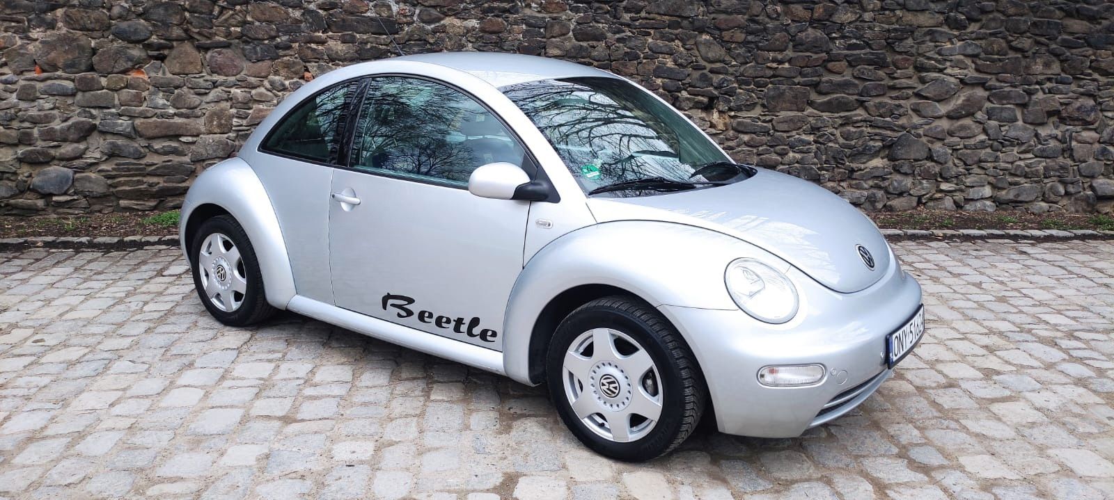 VW New BEETLE 1.6 Benzyna/ Klima/Parktronik/ Ładny