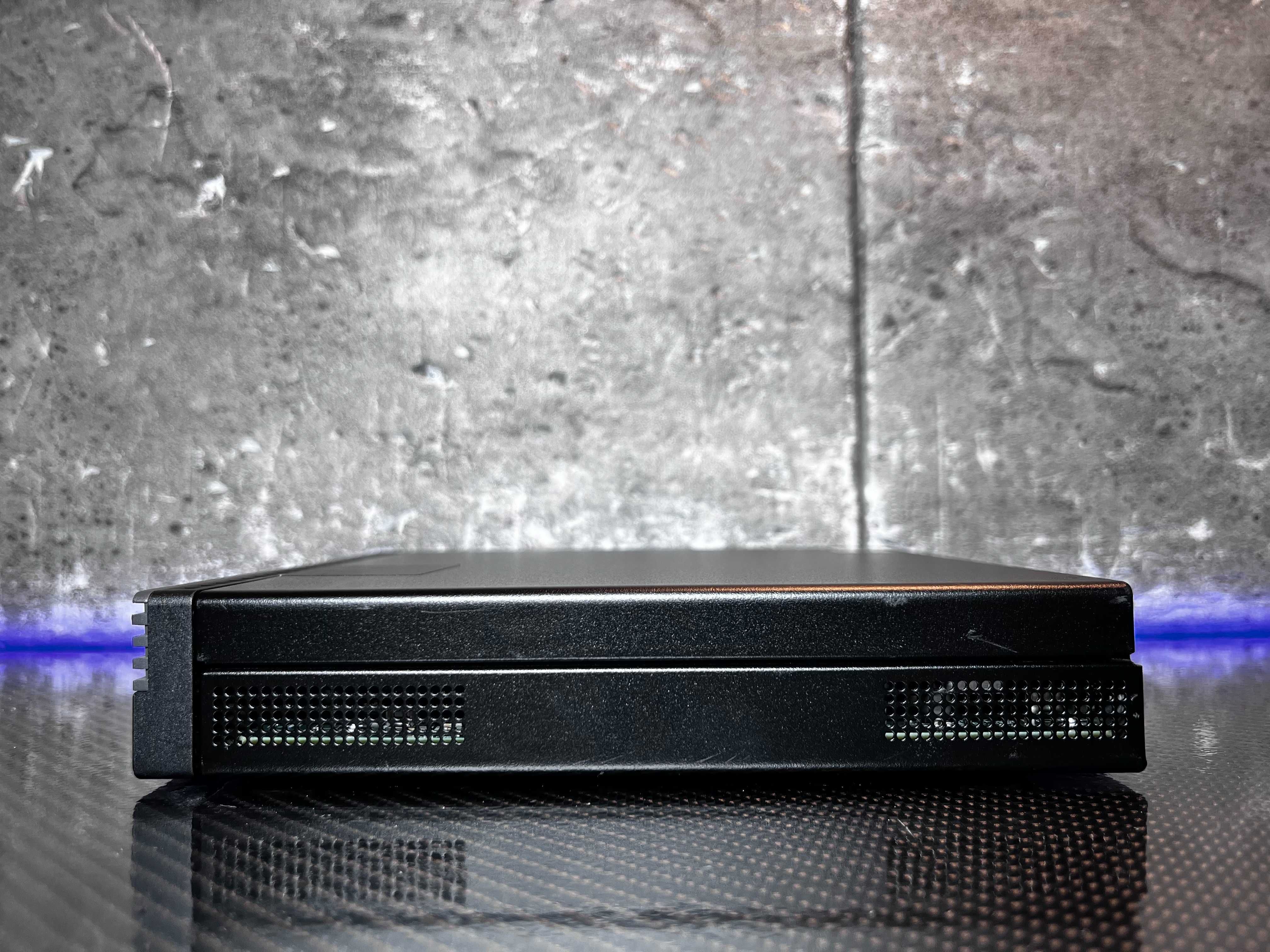 MiniPC Lenovo ThinkCentre M70q | i3-10100T | 16GB | 512GB | WIN 11 PRO