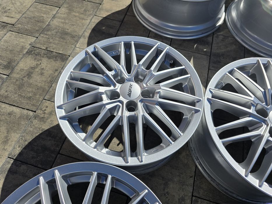 Alufelgi 16" 5x100 ET38 VW Polo Golf IV Skoda Fabia Seat Ibiza Ładne!