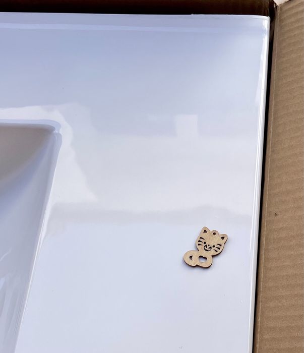 Lavatório de cerâmica branco de encastrar