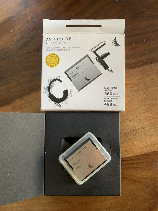 cartao  CFast 2.0 cf 512 GB Angelbird  como novo