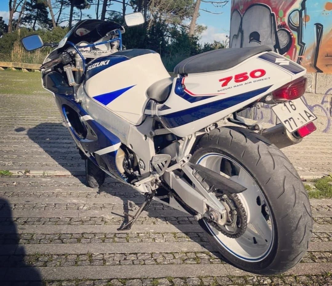 Susuki Gsx-r 750