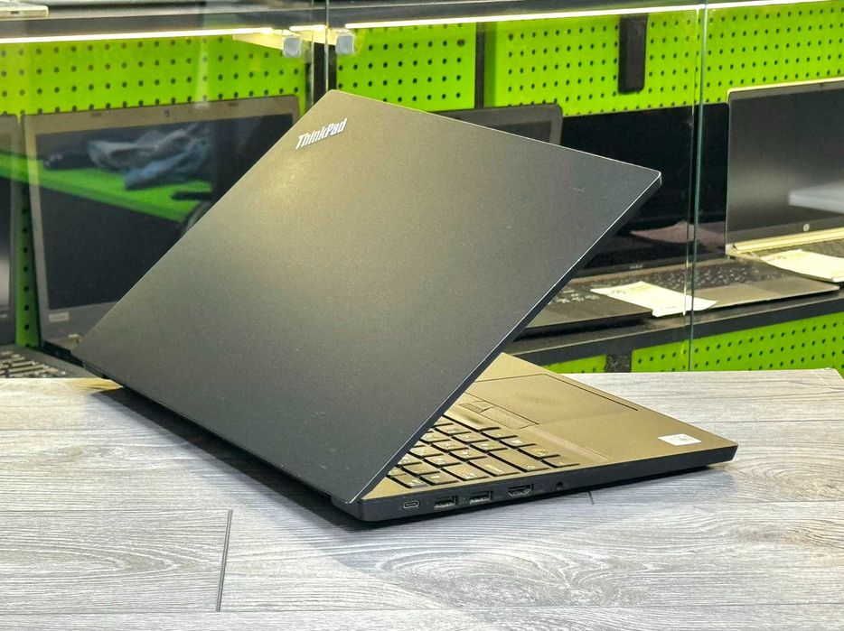 Lenovo Thinkpad E15 Gen1 / Core i7-10510u / 15.6'' IPS / Type-C