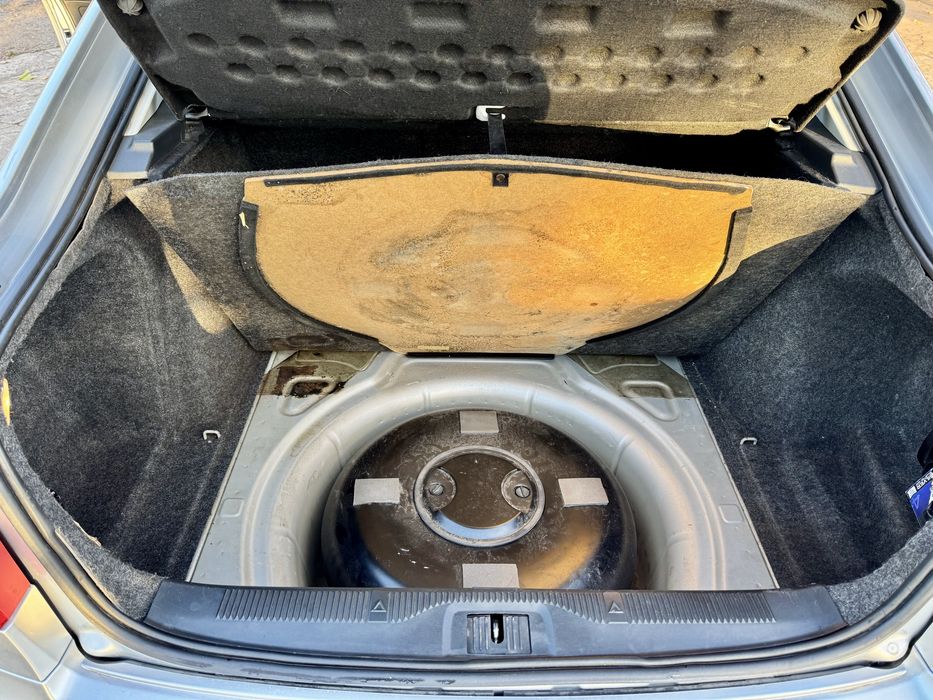 Продам Шкода А5 ( 1.6 газ/бензин )