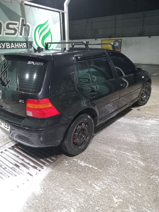 Volkswagen Golf 4