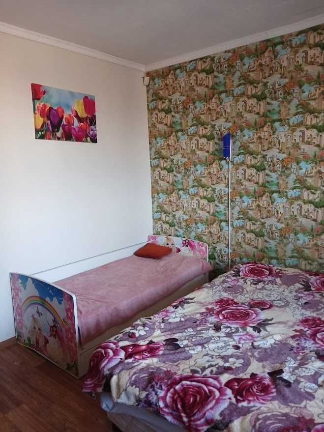 Продається простора трикімнатна квартира в Боярці