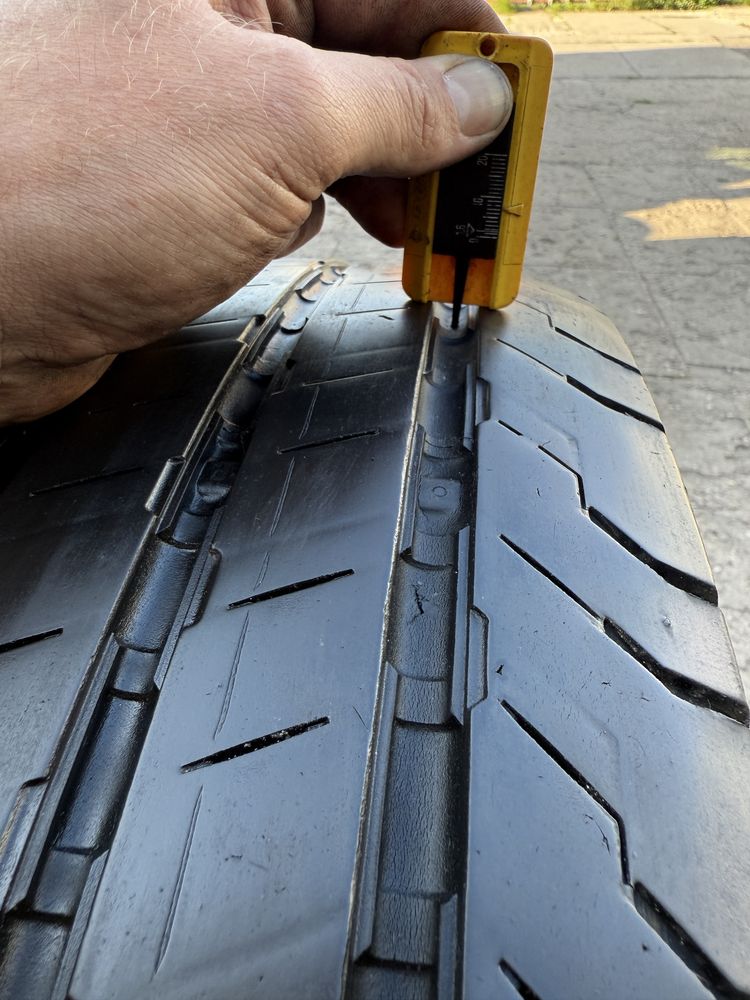 Opony Continental 215/75r16C 116/114r ContiVanContact 100 4szt Bus 7mm