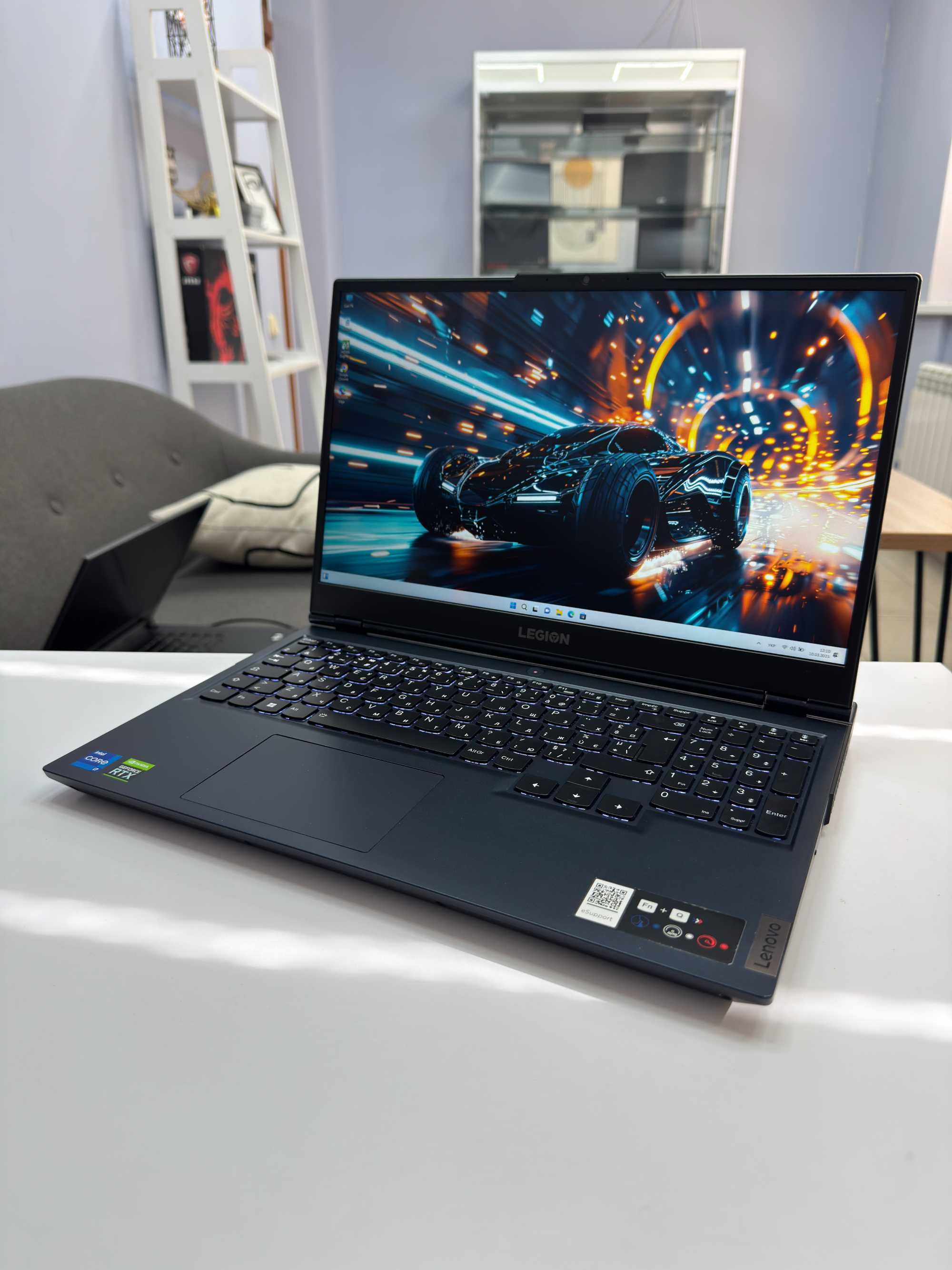 Lenovo Legion 15.6" 120Hz i7-11800H RTX 3050 4Gb RAM 16 Gb SSD 512 Gb