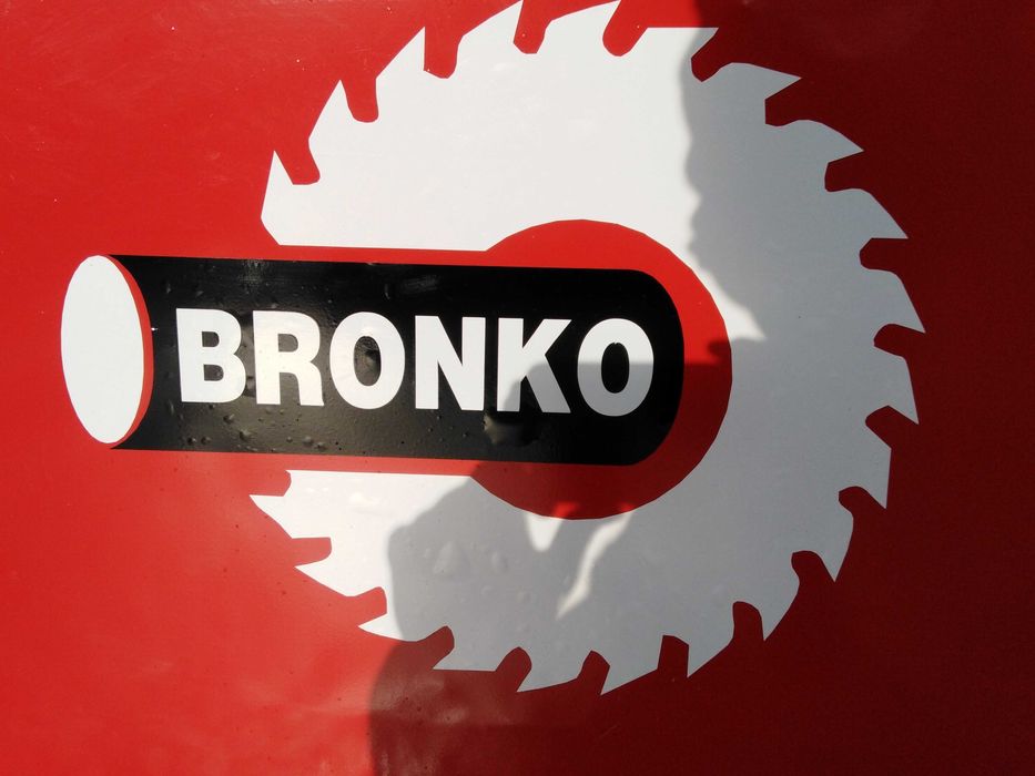 piła do odpadów tartacznych zrzyny