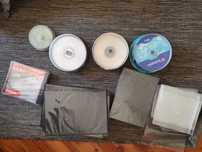 CDs virgens e caixas CD DVD.