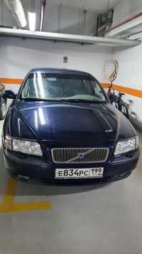 Volvo S 80 T 5 na rosyjskich numerach