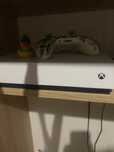 xbox on s з двома гей падами