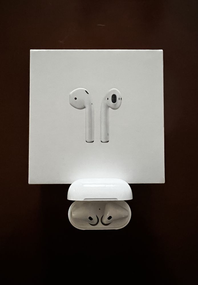 Apple Airpods 2 A2031 Sluchawki Bezprzewodowe Douszne True Wireless