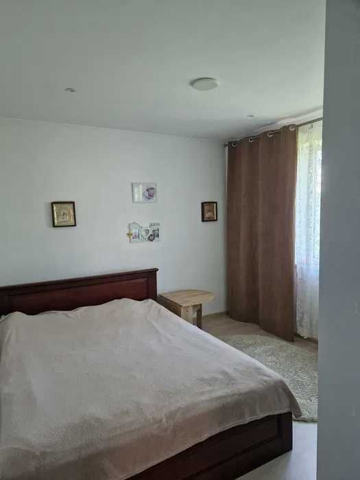 Продам будинок з ремонтом 100м.кв  в смт Глеваха!