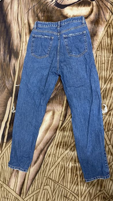 Джинси мом рвані 36 р