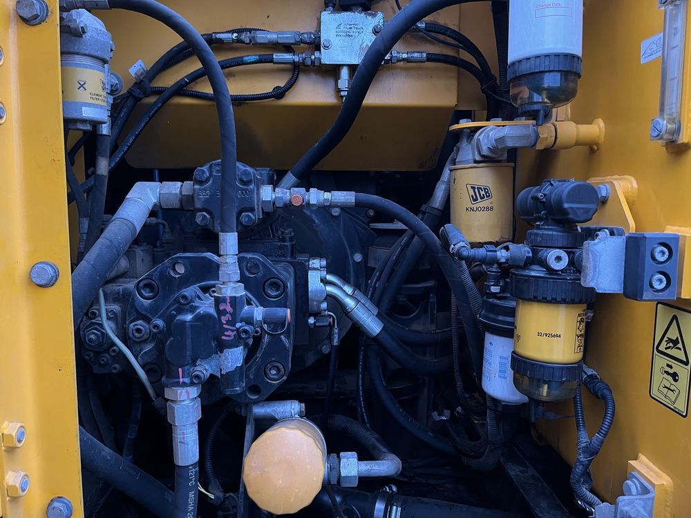 JCB JS 131 LC 13T 2019r tylko 4500h Kplt Łyżek koparka gasienicowa 13T