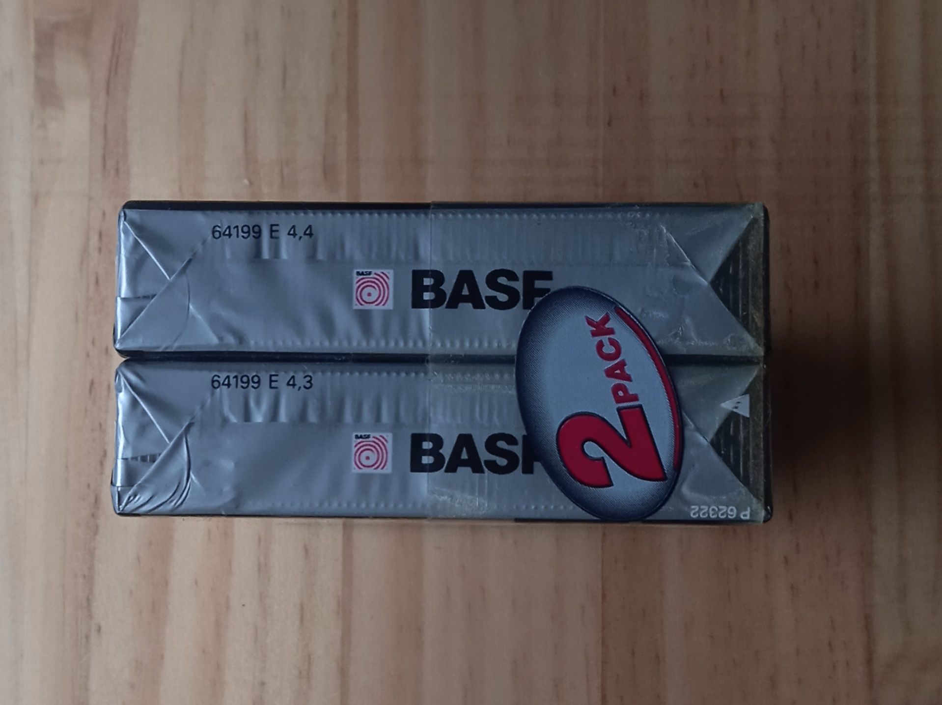 Kaseta magnetofonowa BASF "chrome Super quality II 90