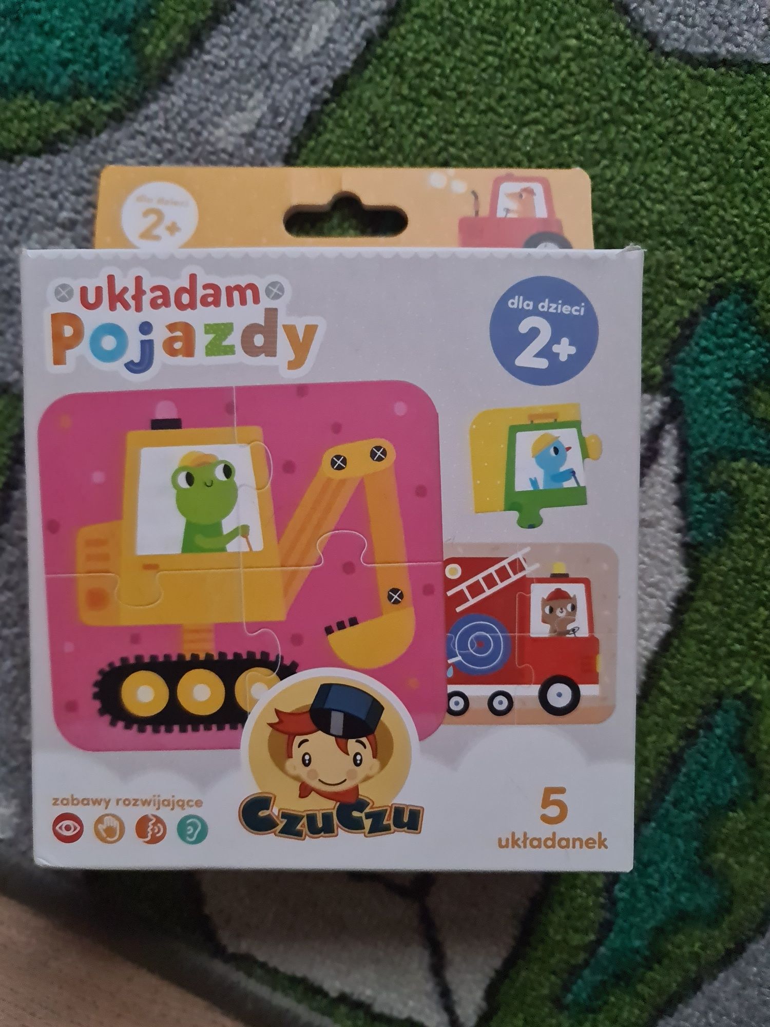 Puzzle czuczu pojazdy 2+