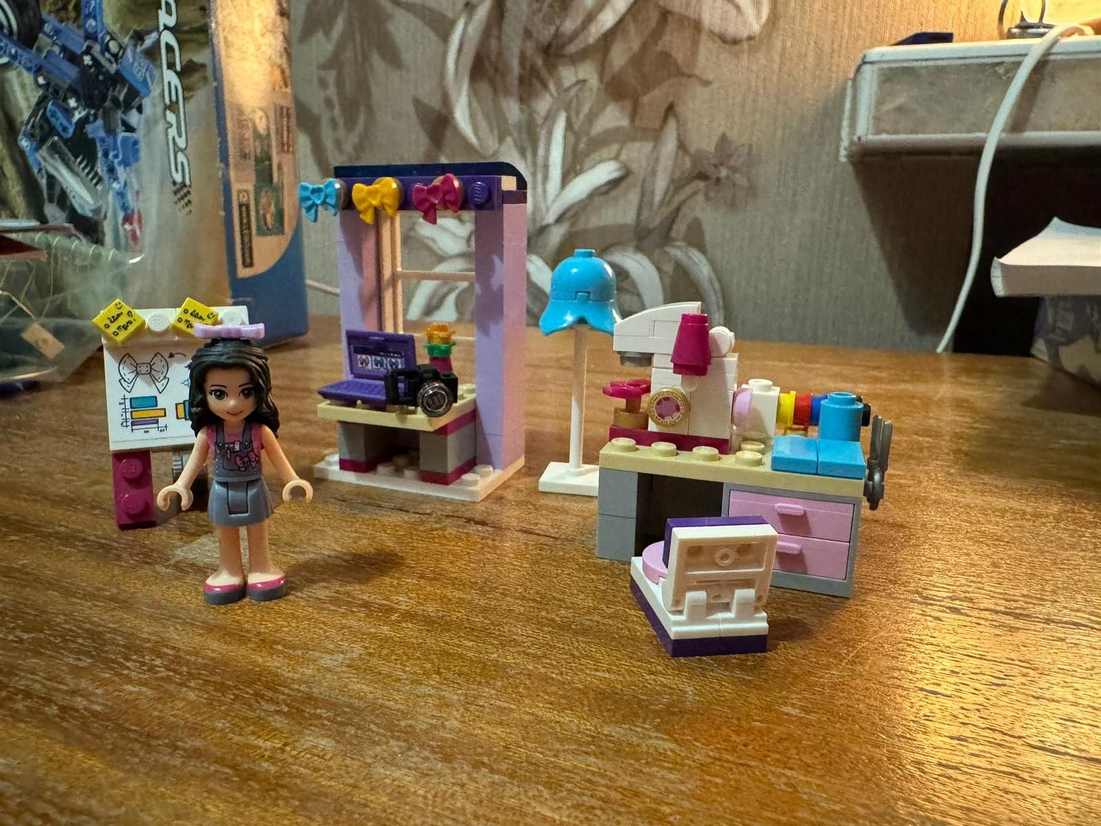 Lego friends pracownia Emmy