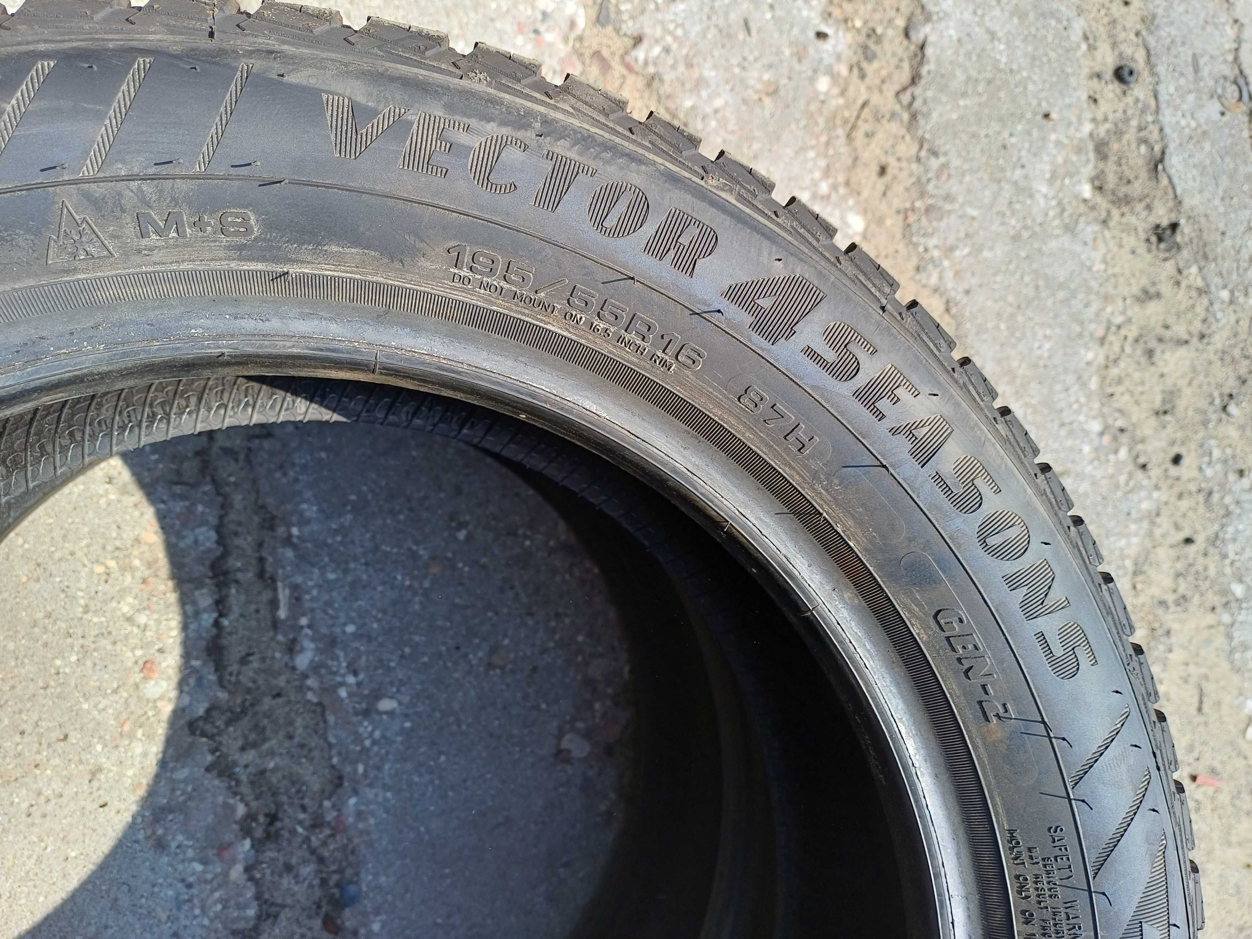 Goodyear Vector 4 Seasons Gen-2 195/55 R16 87H 2022r