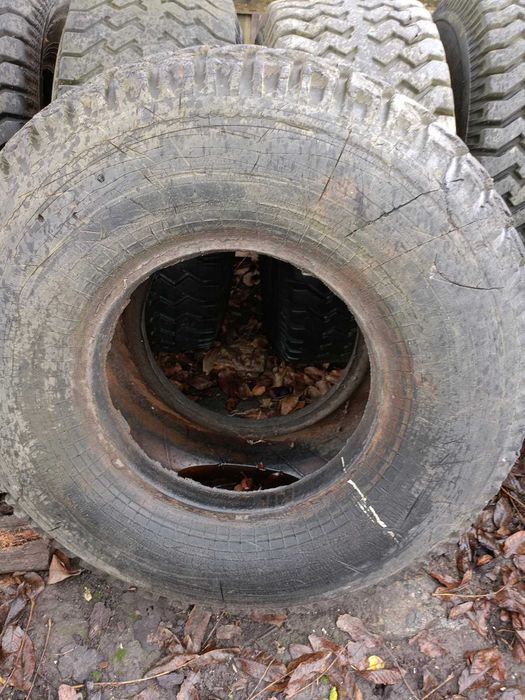 Шины на вездеход, бочку ПТС КФ-97 16.5/70-18 1065-420-457