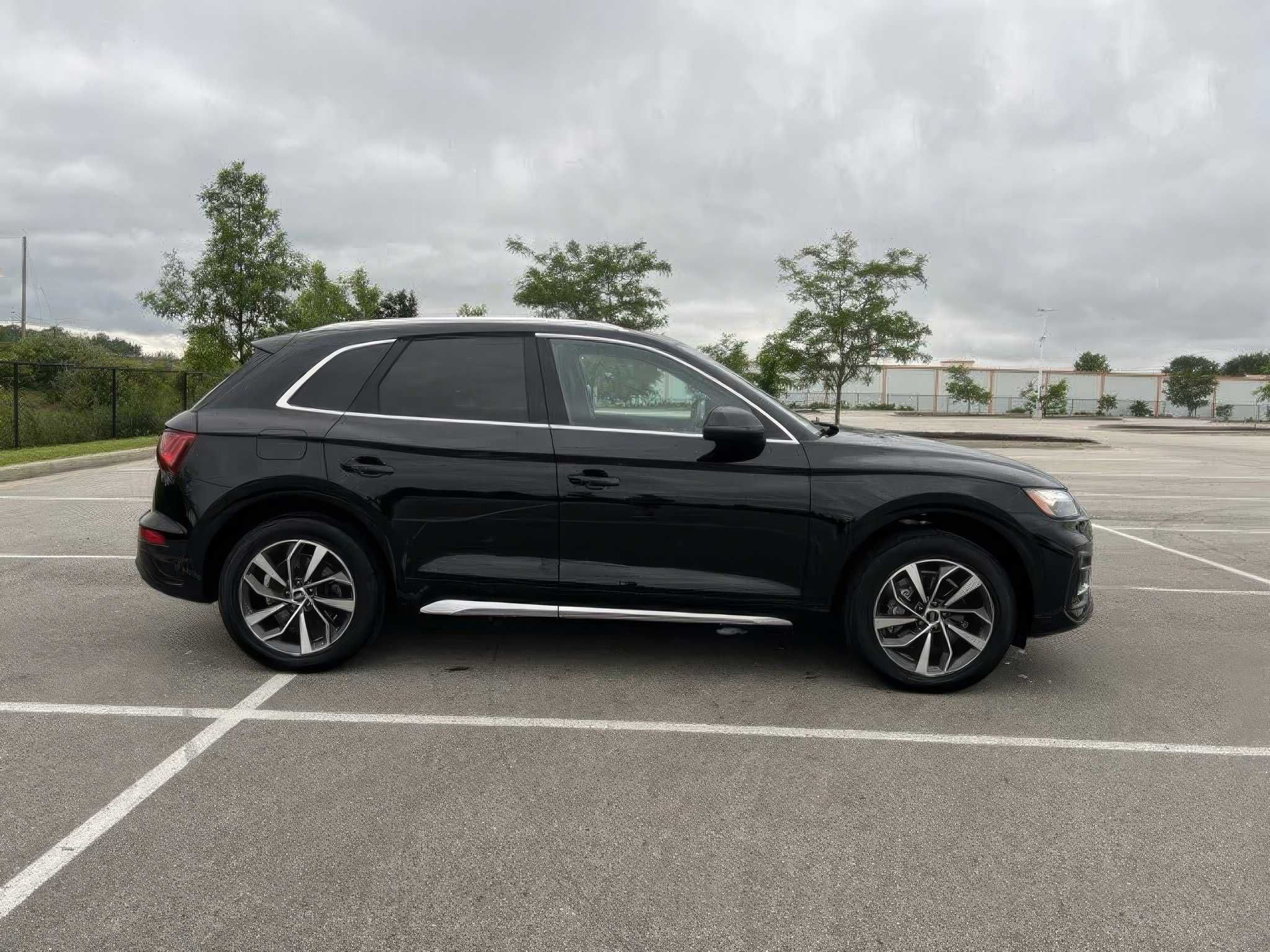 2021 Audi Q5 quattro Premium Plus