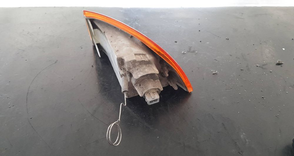 Pisca frente direito FIAT Punto (176_)