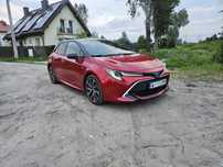 Toyota corolla, hybryda, executive