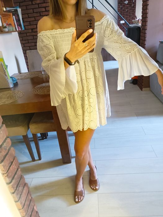 Sukienka tunika ażurowa biała rozmiar uniwersalny