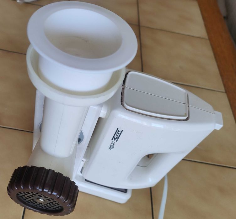 Robot kuchenny AKA z NRD (DDR) niekompletny