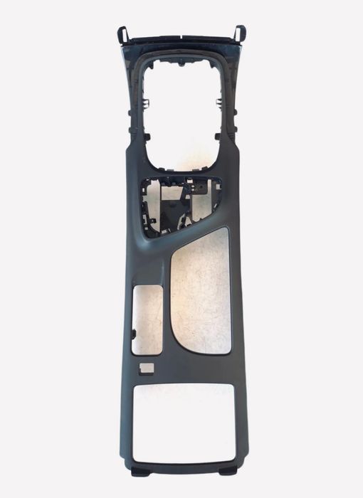 Консоль центральна Opel Insignia