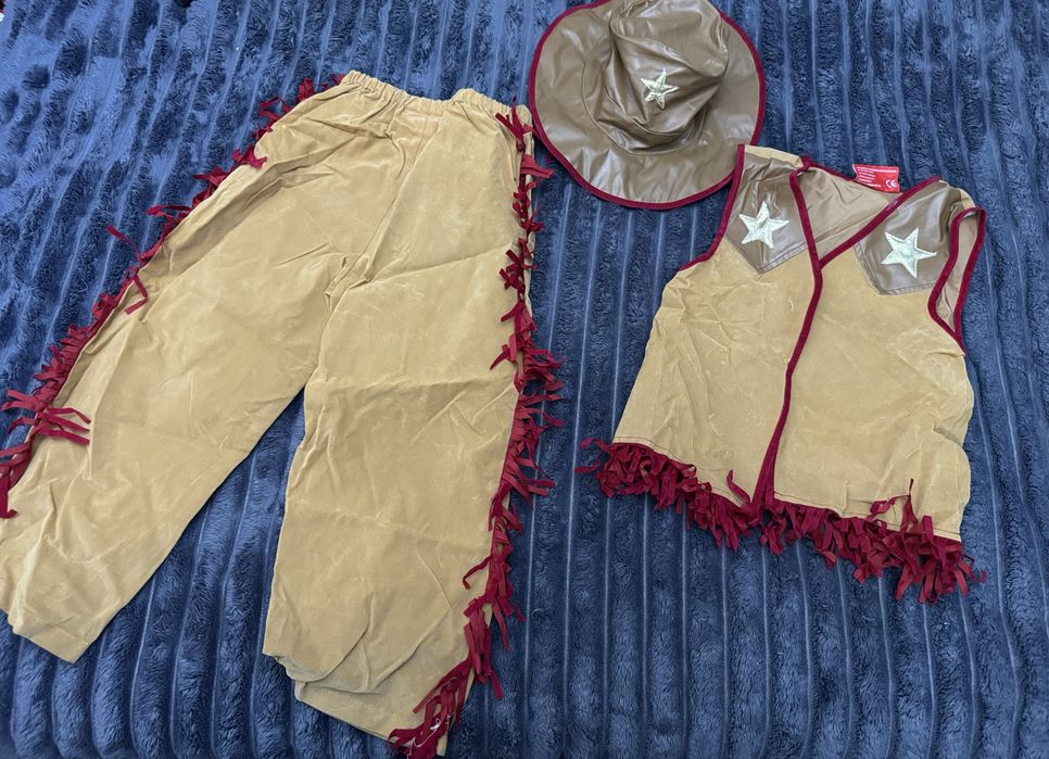 Новорічний костюм ковбой