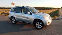Toyota RAV4 2.0 D4D 2005 r.