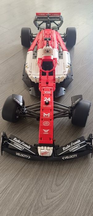 Réplica Lego F1 Oracle Red bull RB20