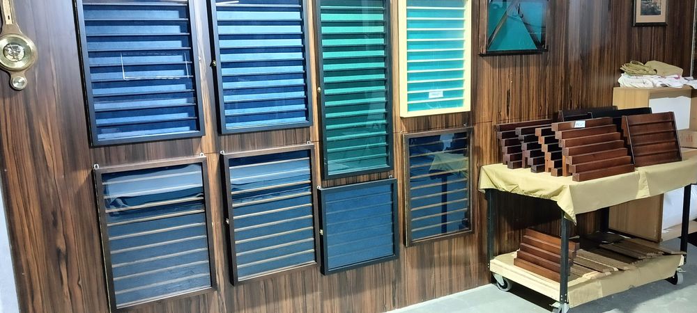 Gablota ekspozytor na coin medale