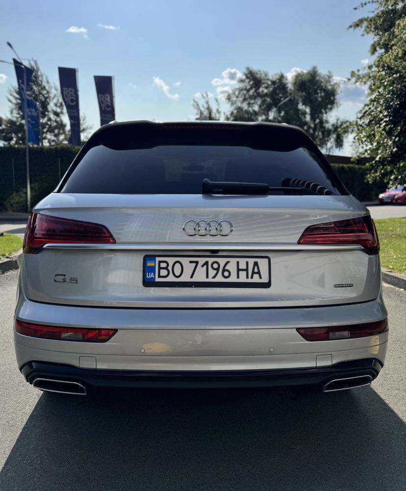 Audi Q5 Premium 45 2023
