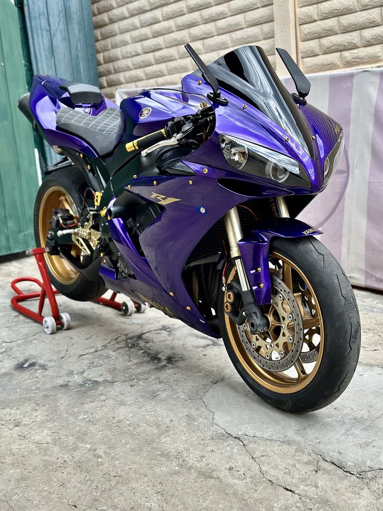 Продам Yamaha r1 2006 г. (Limited edition)