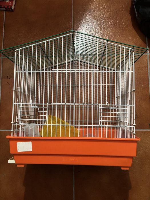 Gaiola para hamster + roda + bebedouro – bom estado