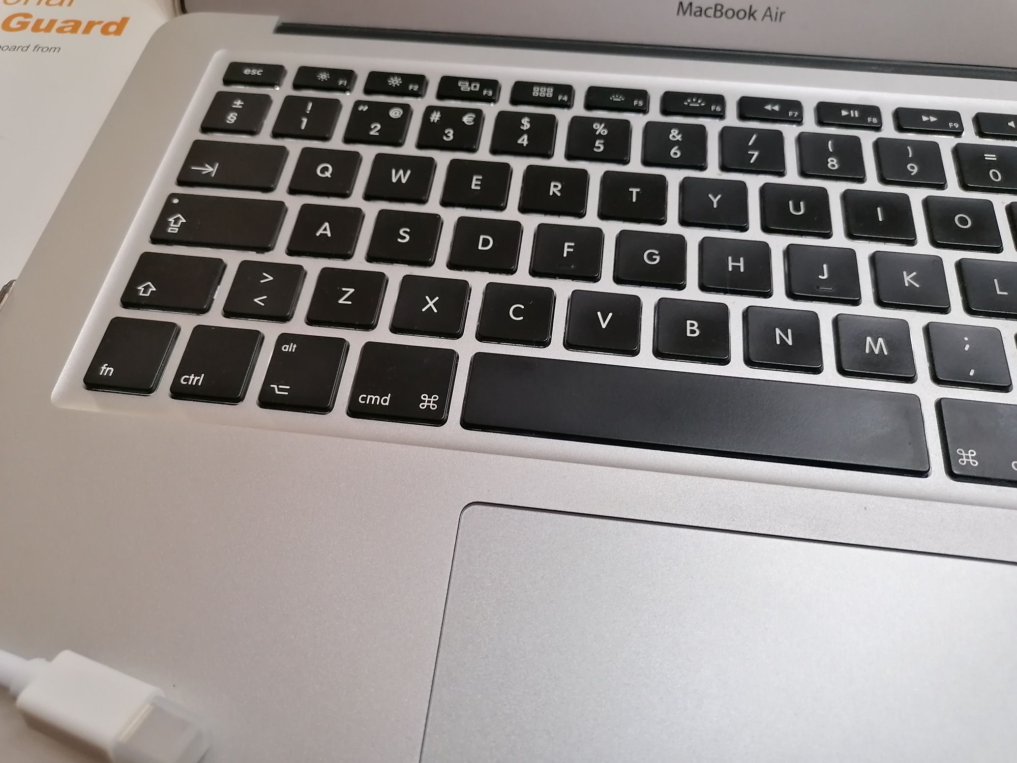 MacBook Air 8GB 256GB