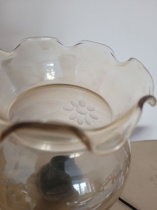 Lampa antyk do ozdoby/do naprawy. Stara ładna.