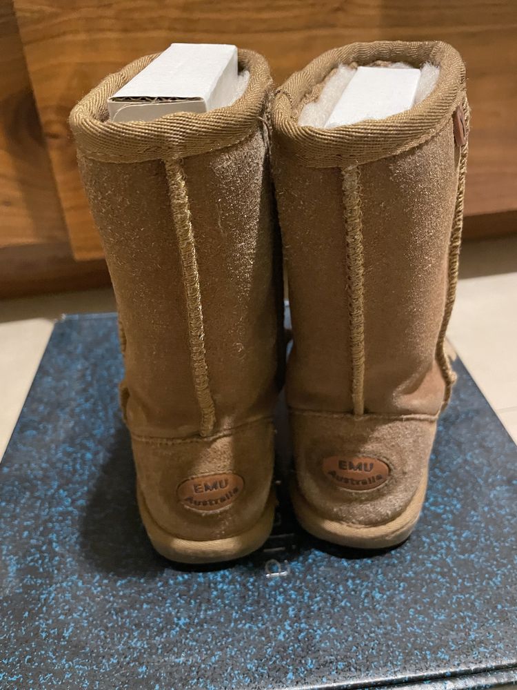 Sprzedam buty zimowe dziecięce Emu Australia rozm.27