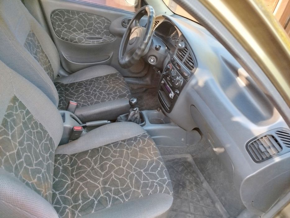 Автомобіль део ланос