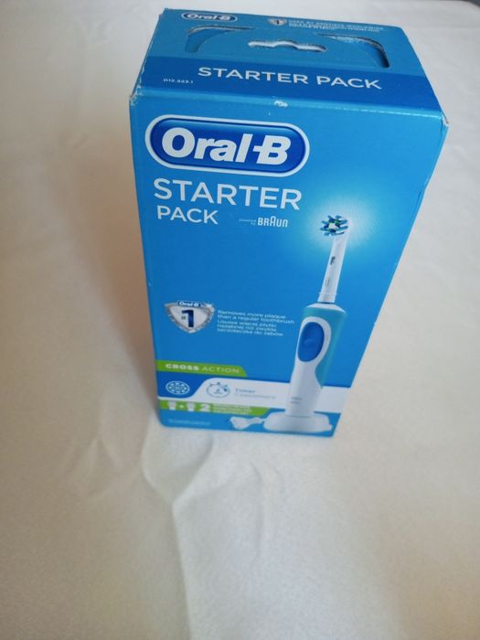 Szczoteczka Oral-B starter pack