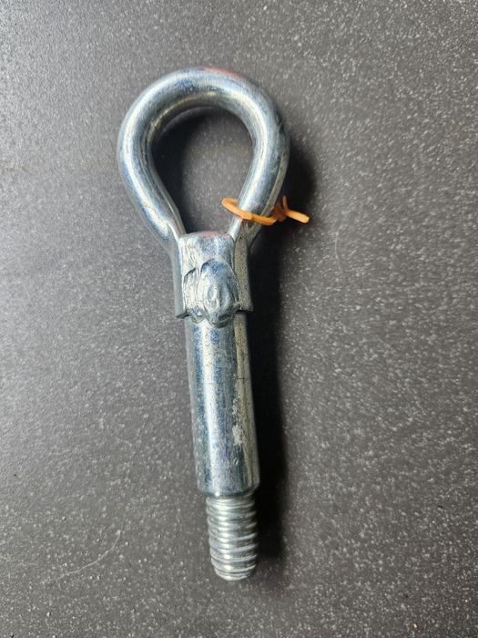 Hak / ucho do holowania Opel Astra H
