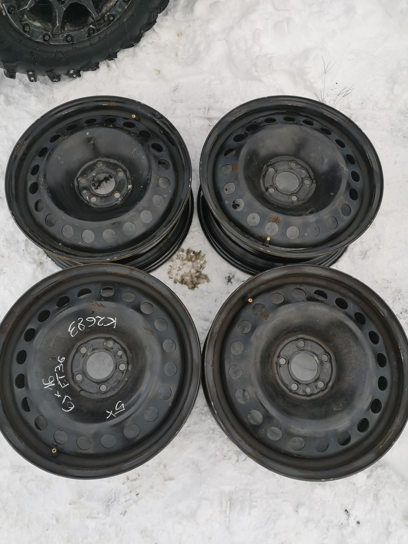 Felgi stalowe 5x98 16x6j et36 Fiat Doblo Tipo Alfa