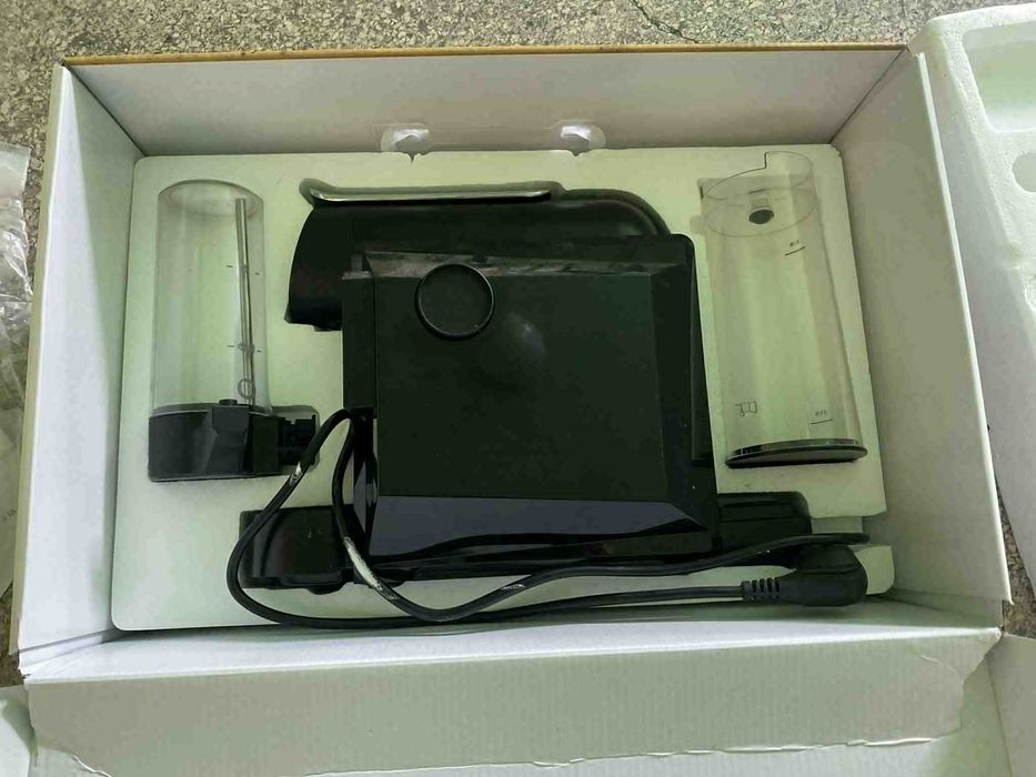 Ekspres do kawy Delta Q Mini MilkQool