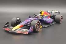 1:18 F1 Red Bull Racing RB19 S Perez Las Vegas GP 2023 Minichamps