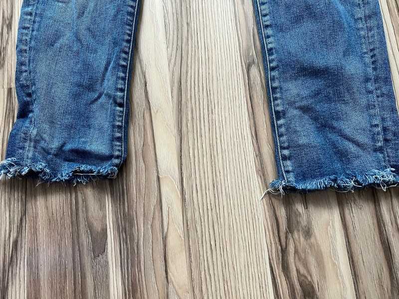 Spodnie dżinsowe jeans dżinsy Zara boyfriend z przetarciami luźne S